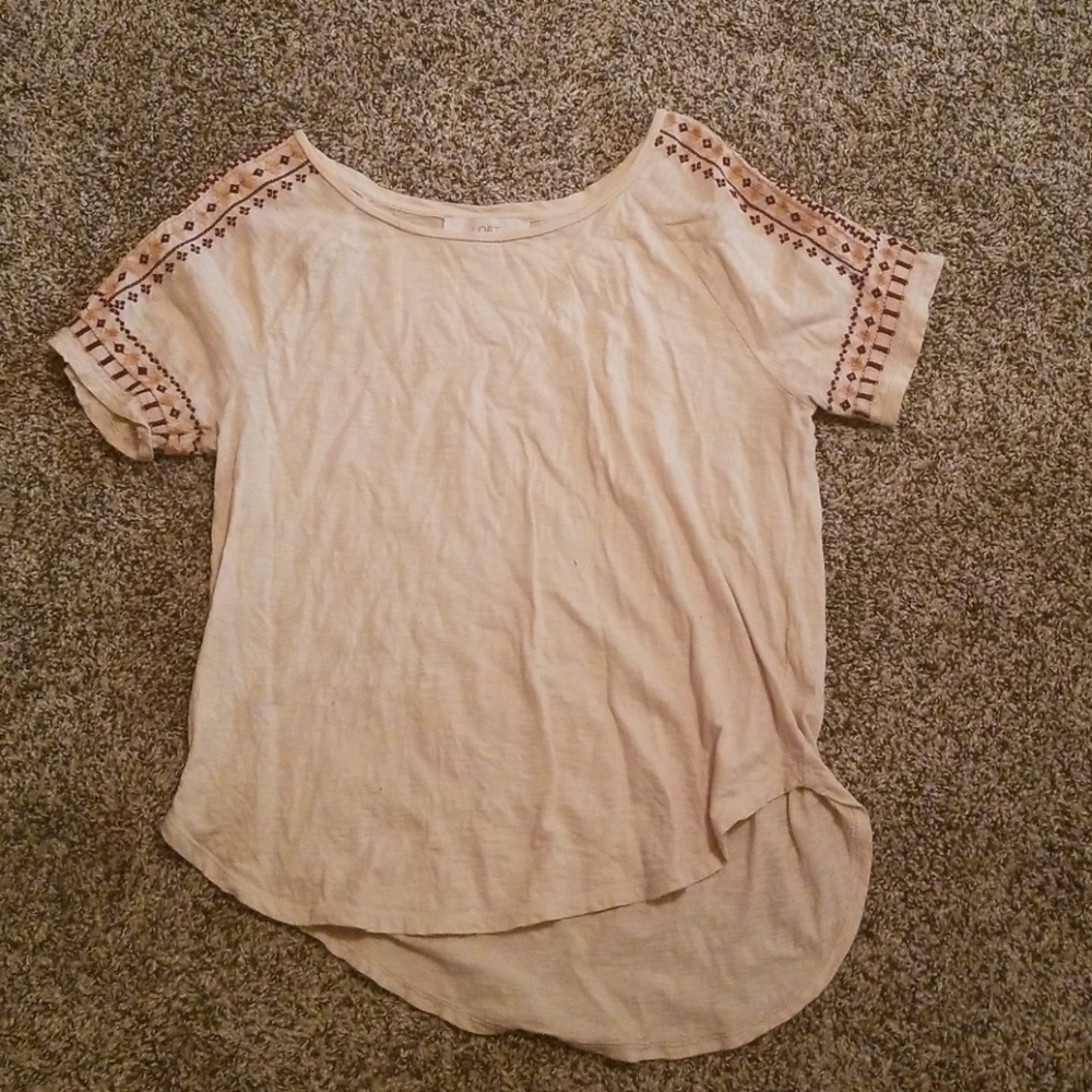 Boho tee with embroidered shoulder detail